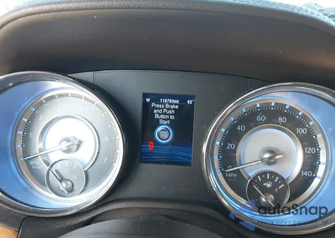 2014 Chrysler 300C z USA, uszkodzony, nr VIN 2C3CCAEG3EH379972